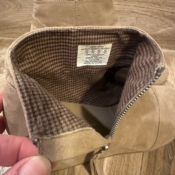 Ankle Boots - Picture 4 of 6